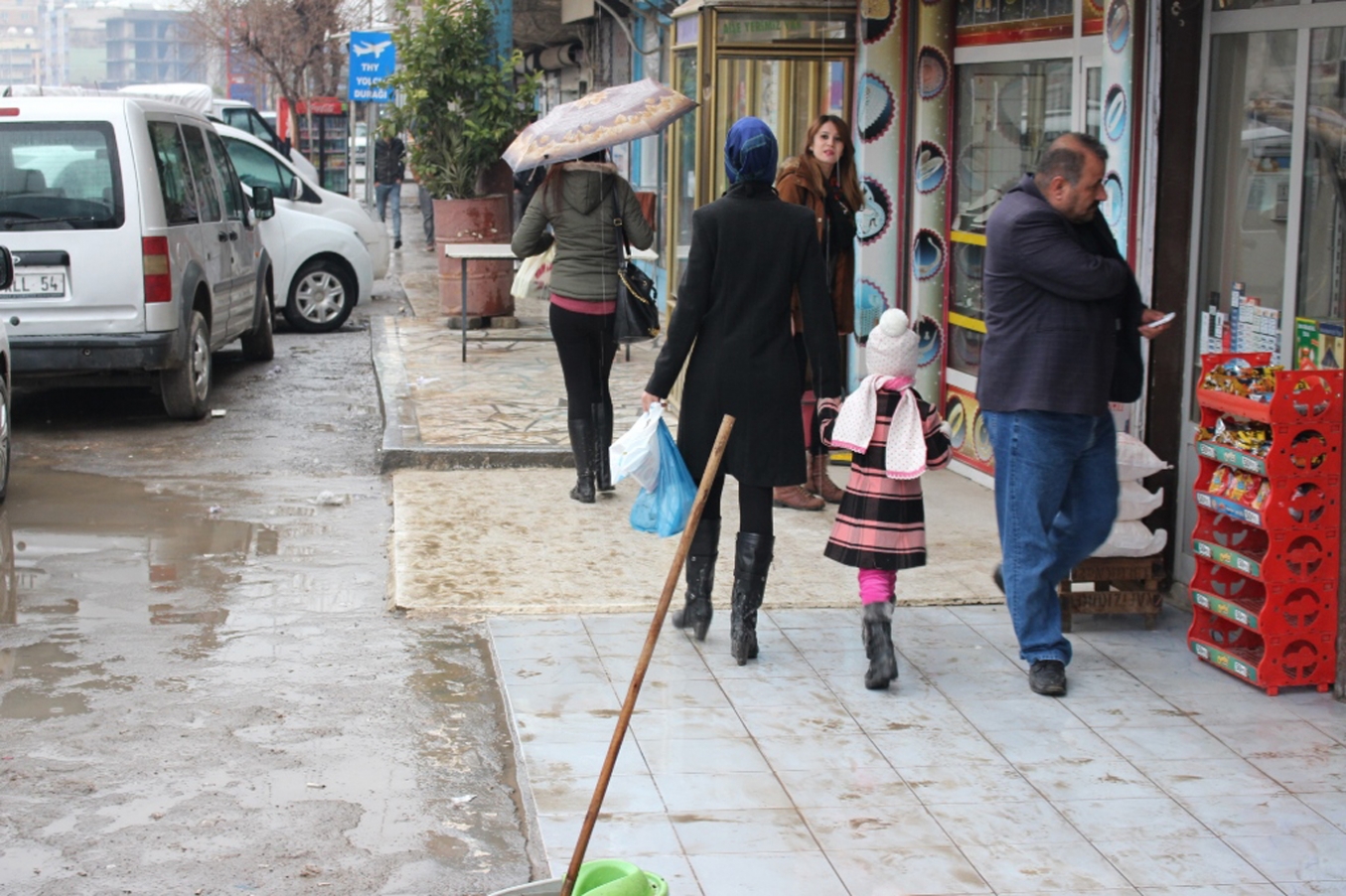 Silopi’de hayat normale döndü Silopi’de hayat normale döndü